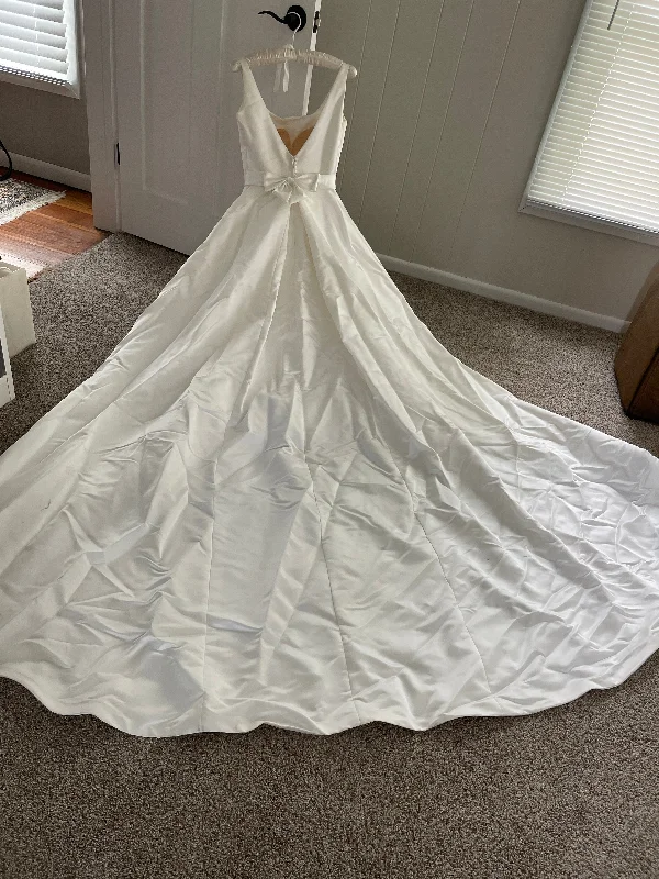 Other Jim Hjelm Visions sleeveless satin Long unclassified dresses